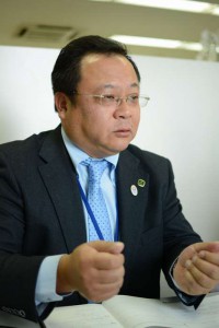 大前氏