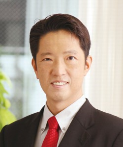 岸田康雄 公認会計士