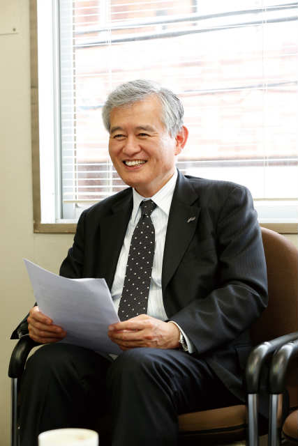 ラクナ油脂株式会社、ラクナロジスティクス株式会社 – 100年企業の夜明け