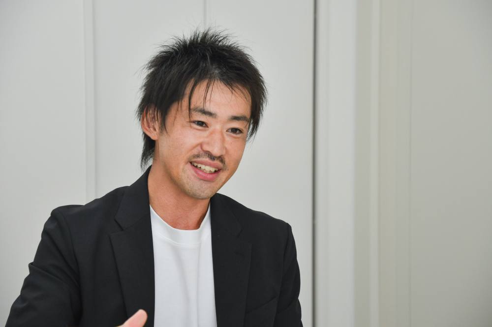 Awiiin 菊池氏