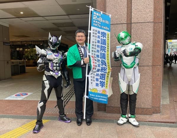 福岡 天神にドゲンジャーズ降臨。エムマーケットエージェンシーが仕掛ける若者投票率向上の奇策